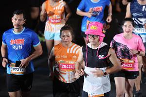 BIB: 97215, 26100, 211, 28424, 26422, 44874
                            <button type="button" onclick="openModal(23021110)" class="btn btn-primary btn-sm float-right btn-popup" data-toggle="modal" data-target=".modal-high-quality">
                        <i class="fas fa-shopping-cart"></i> Add to Cart
                    </button>
                                            <button type="button" onclick="isThisMe(23021110, true)" class="btn btn-success btn-sm float-right btn-popup btn-isme hidden" data-toggle="tooltip" data-placement="bottom" title="นี่คือรูปของคุณใช่ไหม คลิกที่นี่เพื่อเอาเข้าอัลบั้ม">
                        <i class="fas fa-plus"></i> Add to album
                    </button>
                    <button type="button" onclick="isThisMe(23021110, false)" class="btn btn-warning btn-sm float-right btn-popup btn-isnotme hidden">
                        <i class="fas fa-ban"></i> Remove from album
                    </button>